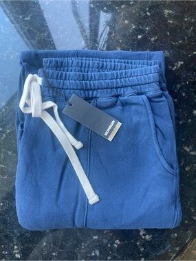 Monrow Navy Blue Drawstring Joggers with White Tie Pintuck